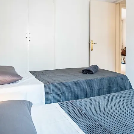 Apartment Carle Magne *